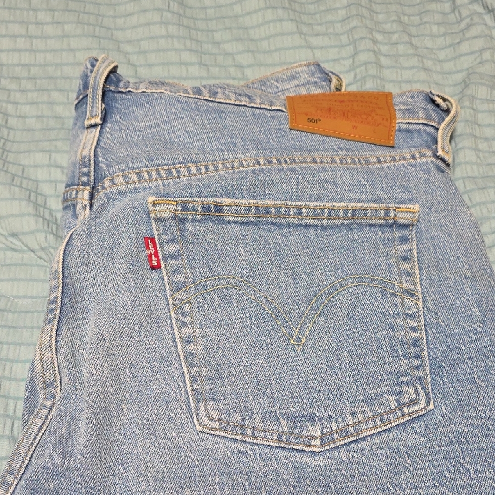 Levi's Sky Blue Denim Jeans